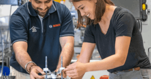 So bekommst du einen Ingenieurjob bei Bosch in Deutschland: Ein realistischer Schritt-für-Schritt-Leitfaden für angehende Ingenieurinnen und Ingenieure