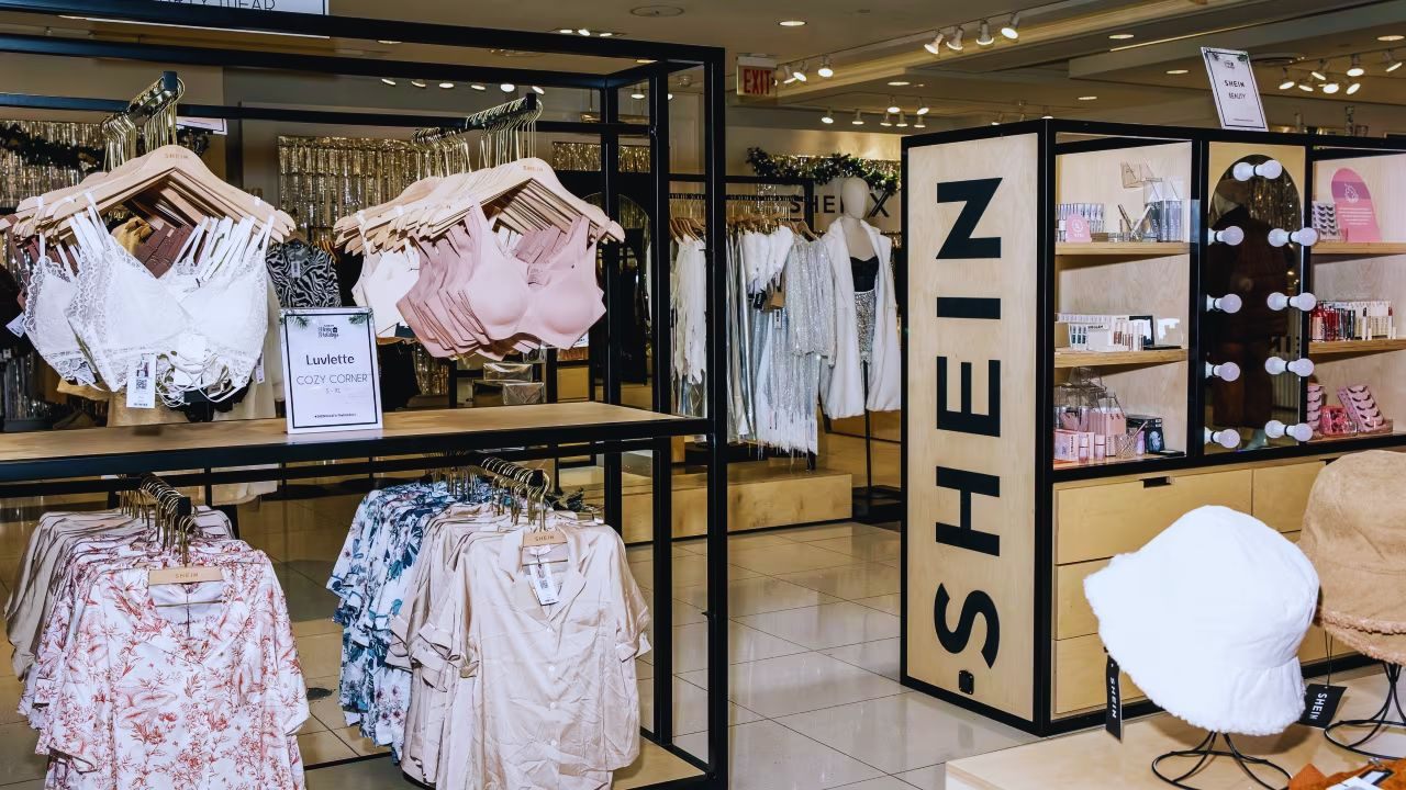 So sparst du kräftig bei SHEIN: Modische Kleidung zu günstigen Preisen
